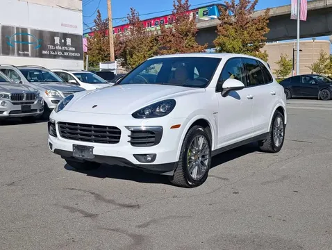 2018 Porsche Cayenne S E-Hybrid