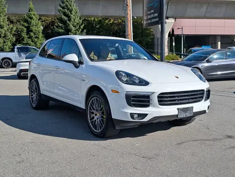 2018 Porsche Cayenne S E-Hybrid