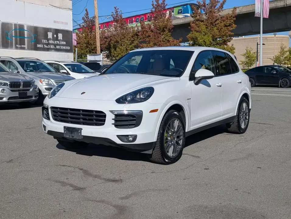 2018 Porsche 958 Cayenne - Image 2 of 20
