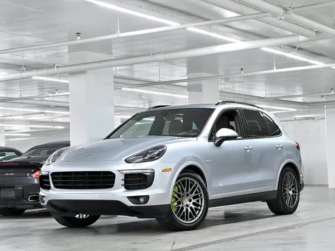 2018 Porsche Cayenne S E-Hybrid Platinum Edition