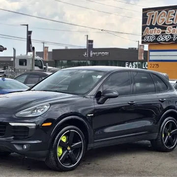 2018 Porsche Cayenne S E-Hybrid Platinum