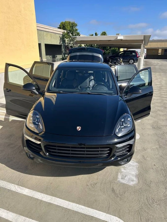 2018 Porsche 958 Cayenne - Image 4 of 24