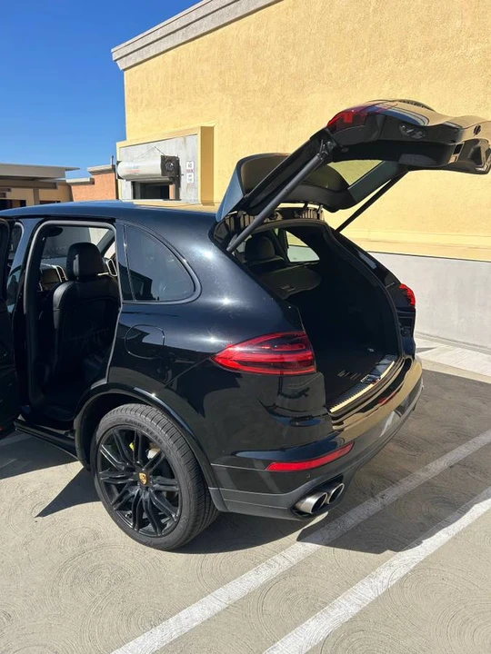 2018 Porsche 958 Cayenne - Image 15 of 24