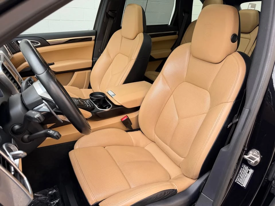2018 Porsche 958 Cayenne S - Image 7 of 20