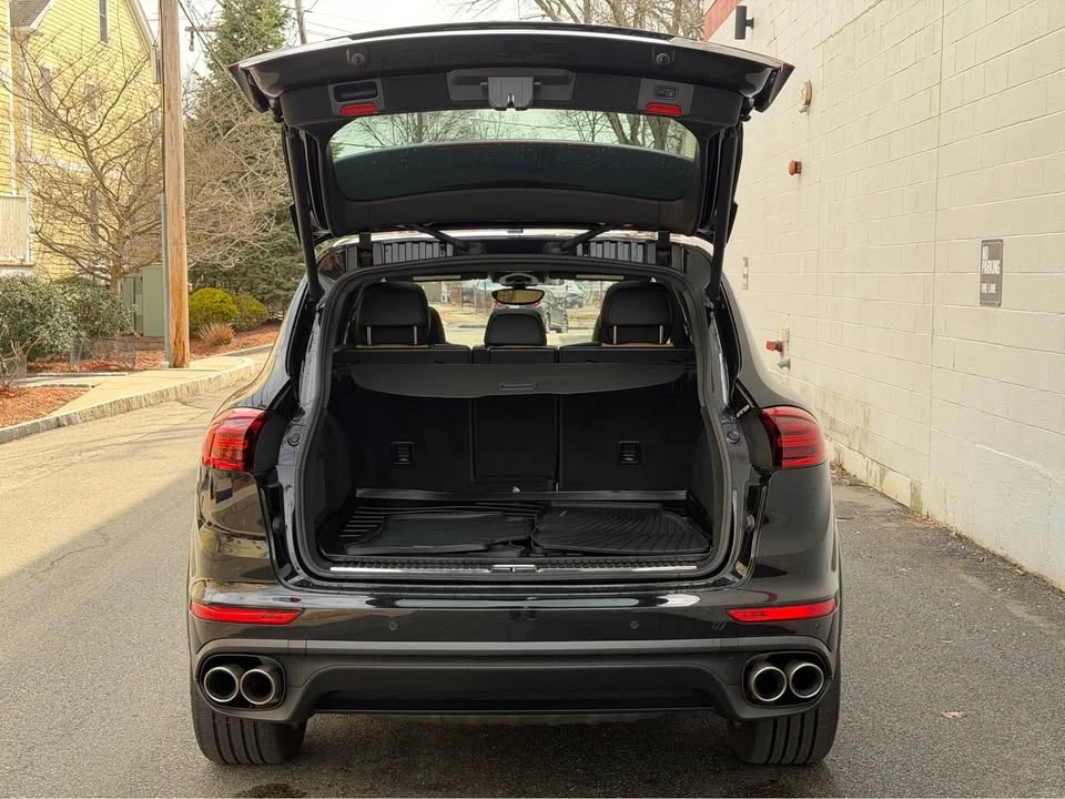 2018 Porsche 958 Cayenne S - Image 14 of 20