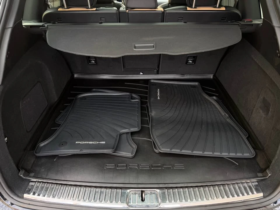 2018 Porsche 958 Cayenne S - Image 19 of 20