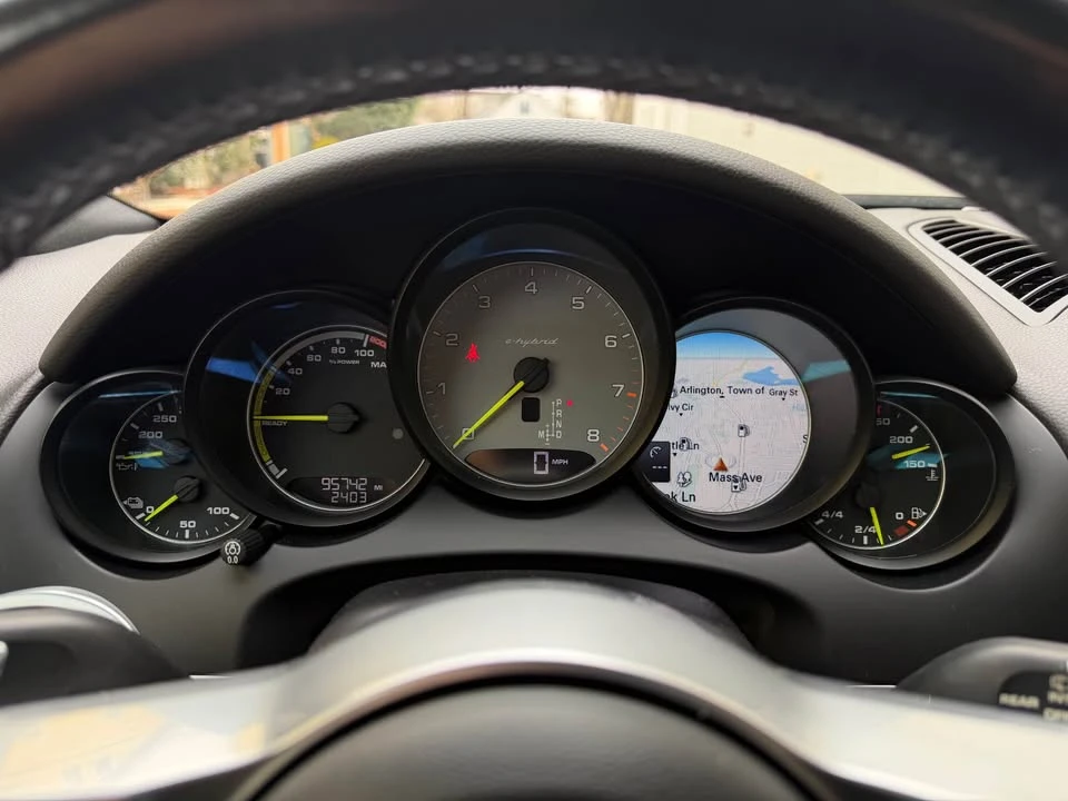 2018 Porsche 958 Cayenne S - Image 9 of 20
