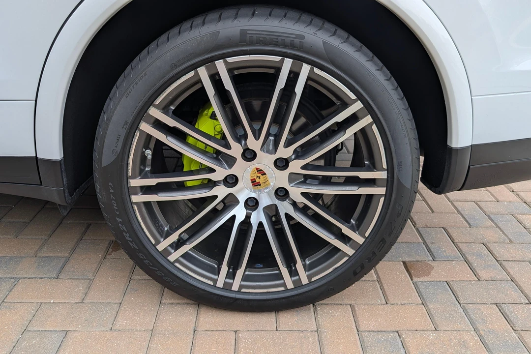 2018 Porsche 958 Cayenne S - Image 30 of 31