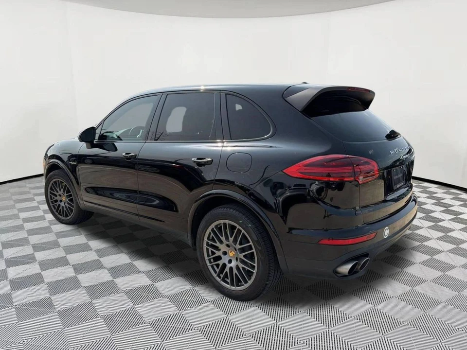 2018 Porsche 958 Cayenne - Image 3 of 5