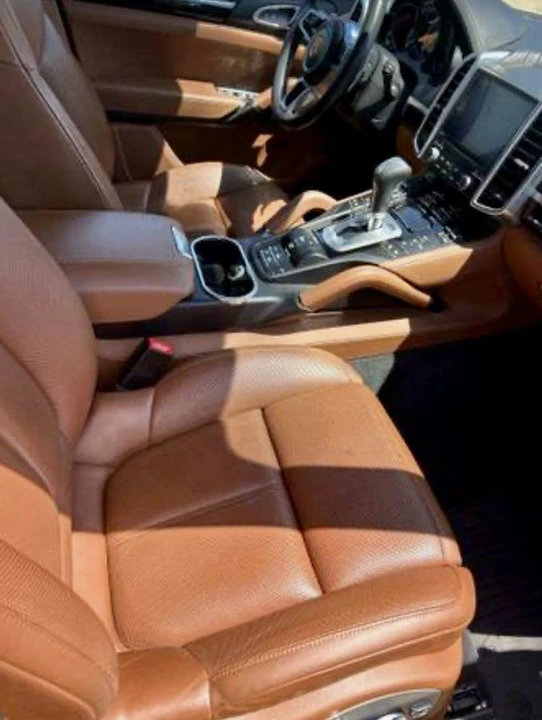 2018 Porsche Cayenne - Image 4 of 18