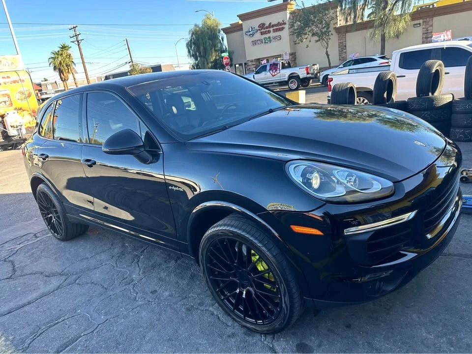 2018 Porsche 958 Cayenne S - Image 4 of 13