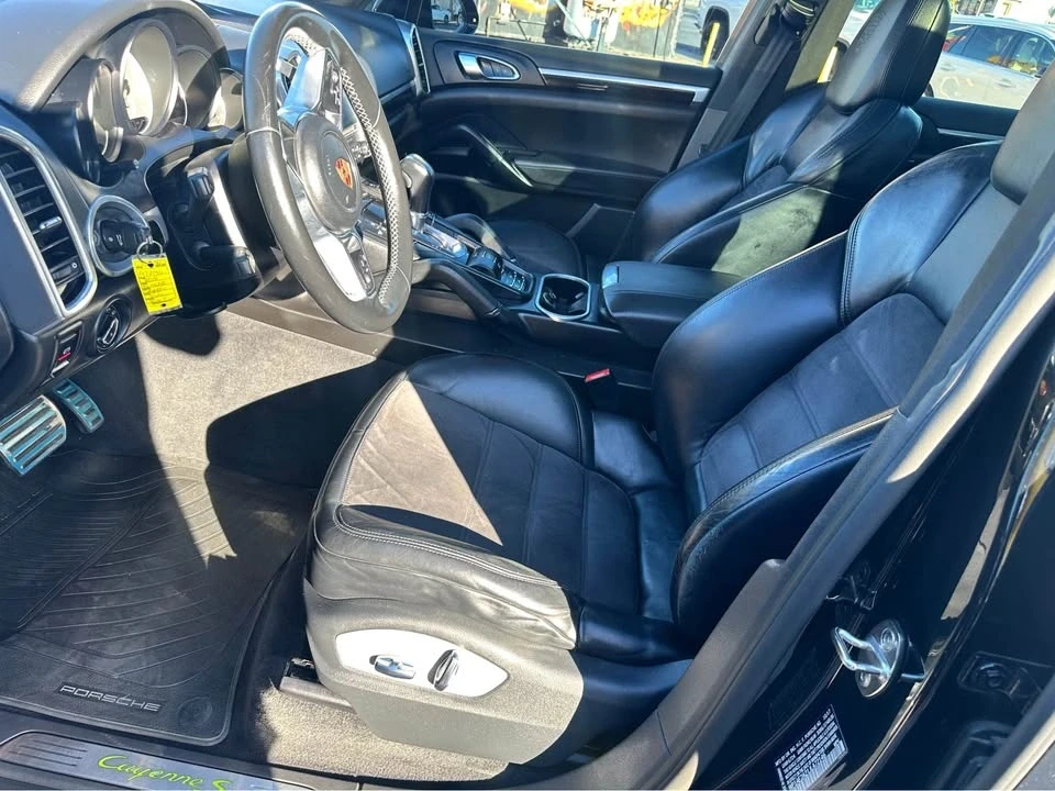 2018 Porsche 958 Cayenne S - Image 10 of 13
