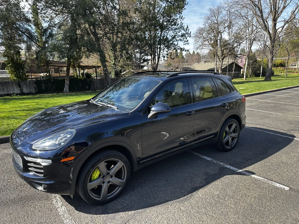 2018 Porsche 958 Cayenne S - Image 3 of 31