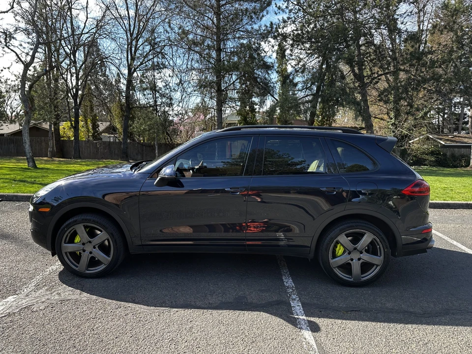 2018 Porsche 958 Cayenne S - Image 5 of 31