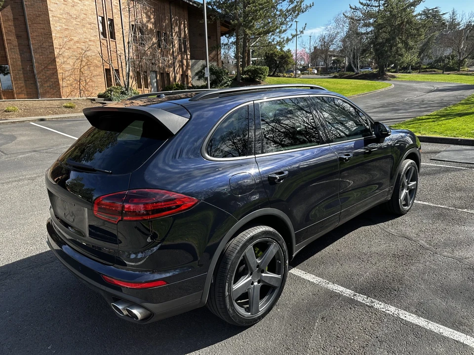 2018 Porsche 958 Cayenne S - Image 11 of 31
