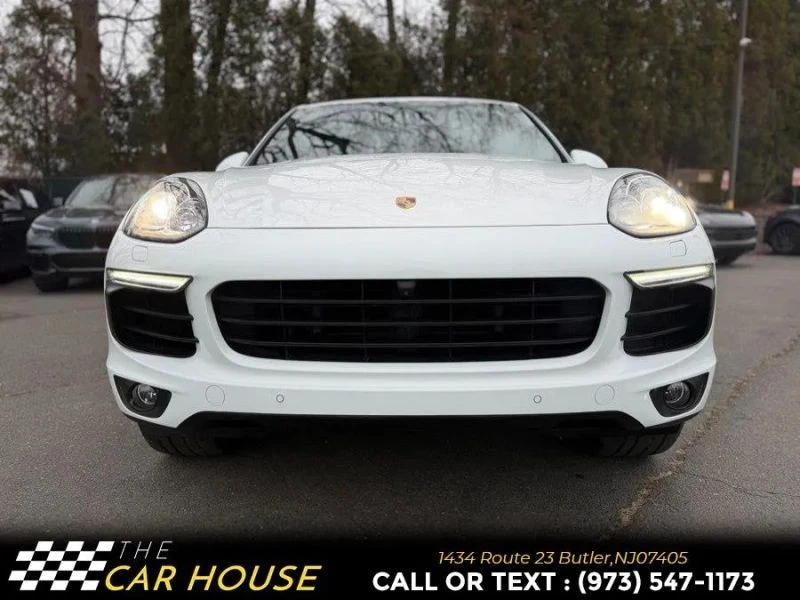 2018 Porsche 958 Cayenne S - Image 3 of 12