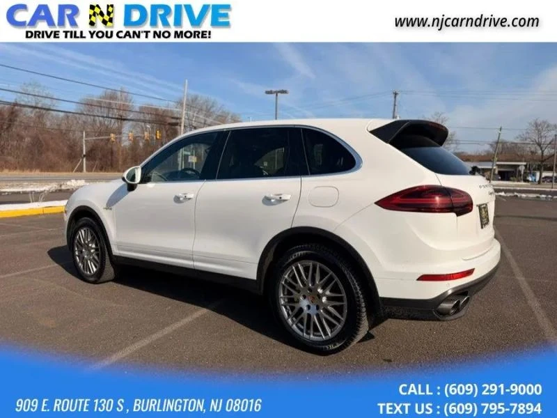 2018 Porsche 958 Cayenne - Image 8 of 12