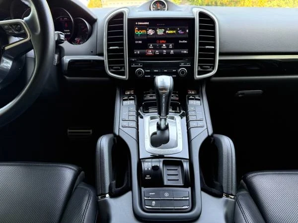 2018 Porsche 958 Cayenne S - Image 21 of 21
