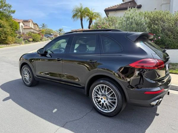 2018 Porsche 958 Cayenne S - Image 3 of 21