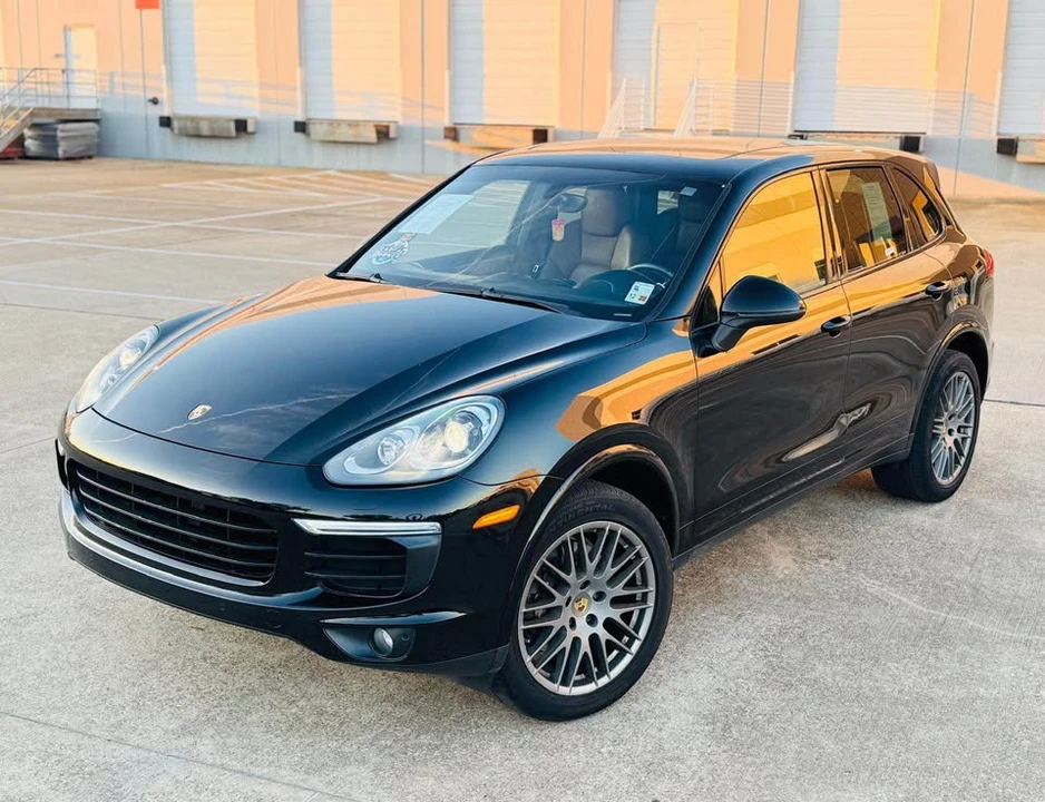 2018 Porsche 958 Cayenne S - Image 15 of 15