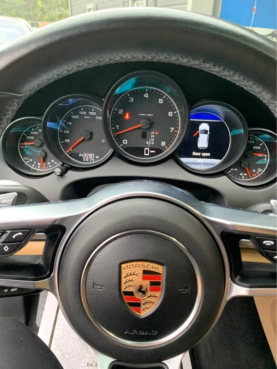 2018 Porsche 958 Cayenne S - Image 2 of 5
