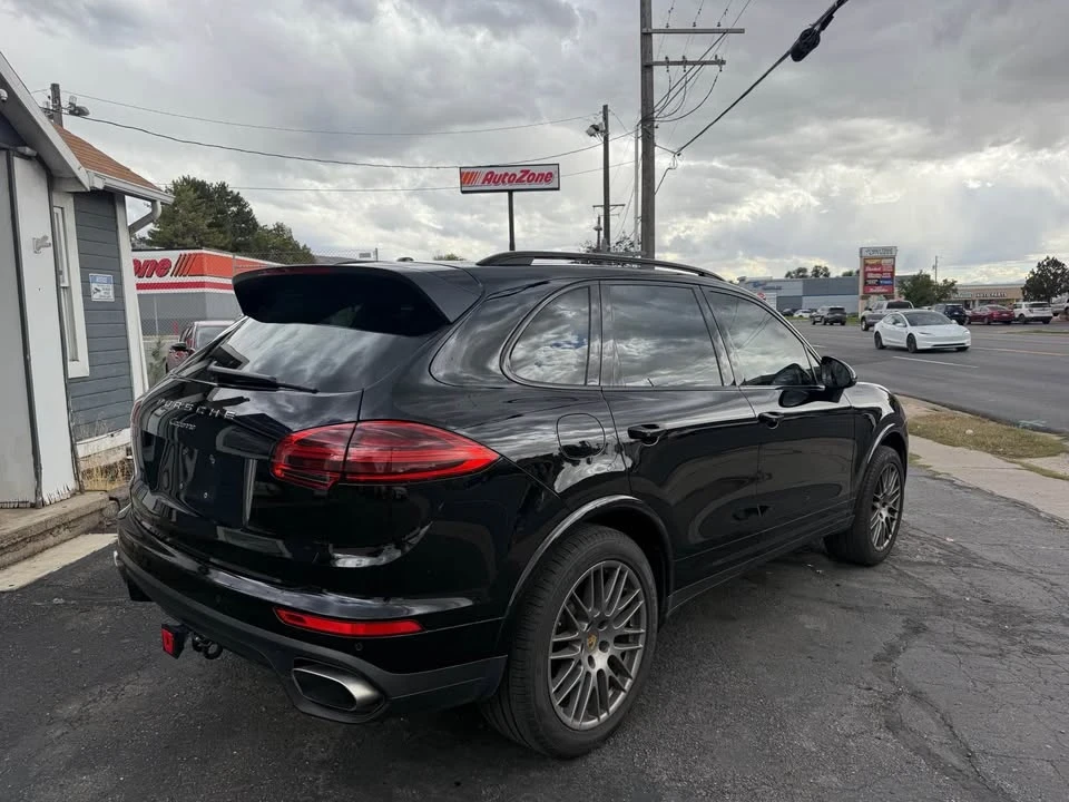 2018 Porsche 958 Cayenne S - Image 7 of 12