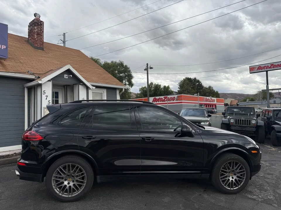 2018 Porsche 958 Cayenne S - Image 8 of 12