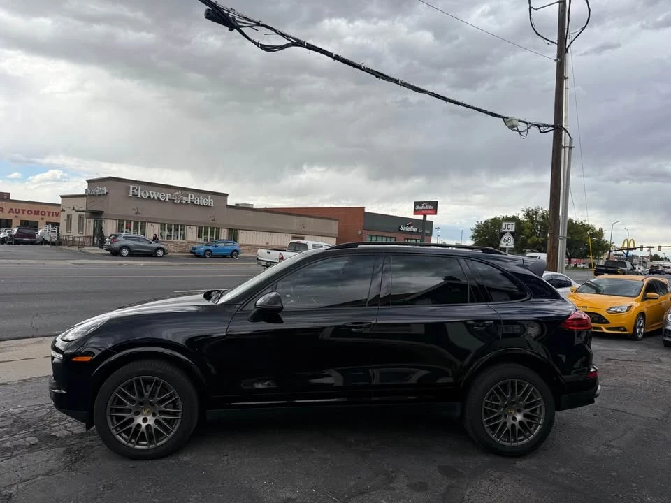 2018 Porsche 958 Cayenne S - Image 4 of 12
