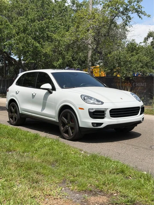 2018 Porsche 958 Cayenne S - Image 3 of 14