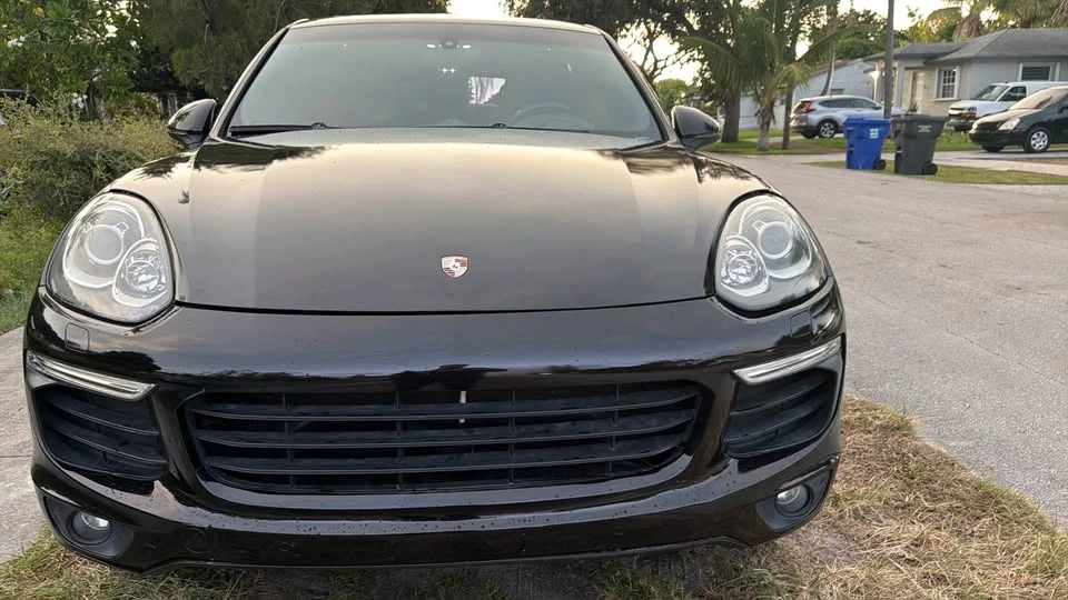 2018 Porsche 958 Cayenne S - Image 12 of 12