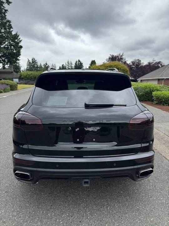 2018 Porsche 958 Cayenne S - Image 4 of 10