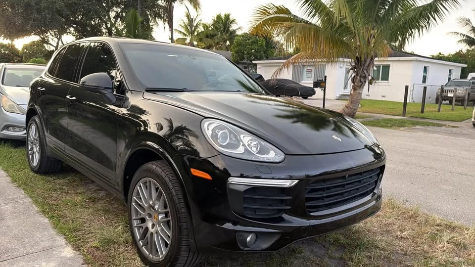 2018 Porsche 958 Cayenne S - Image 11 of 12