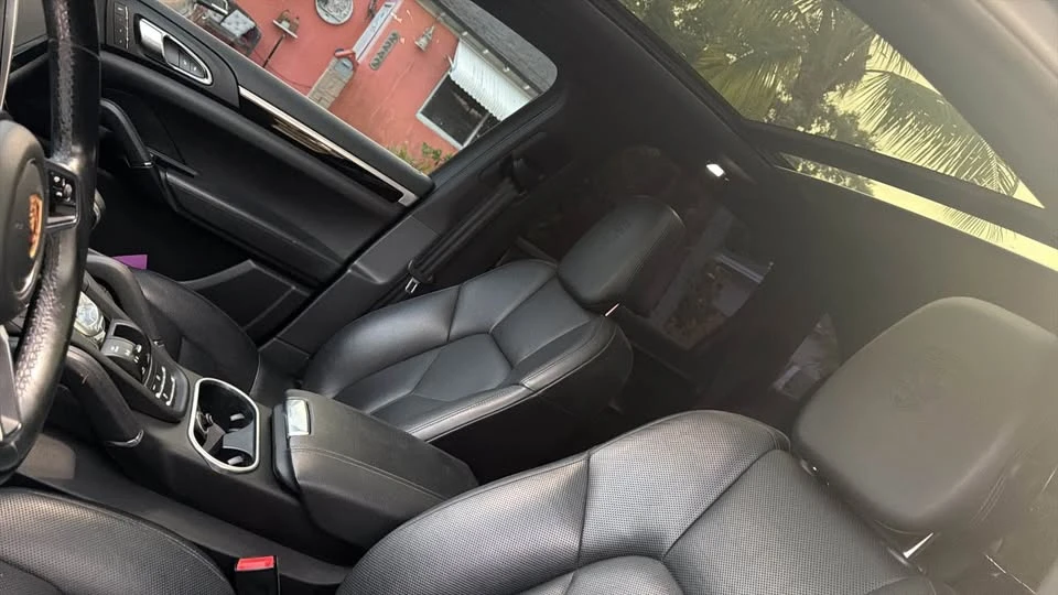 2018 Porsche 958 Cayenne S - Image 5 of 12