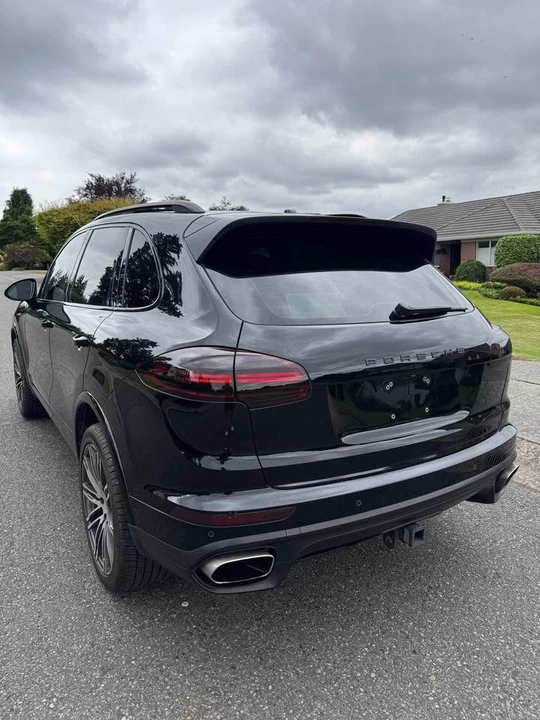 2018 Porsche 958 Cayenne S - Image 3 of 10