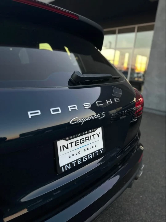 2018 Porsche 958 Cayenne S - Image 7 of 16