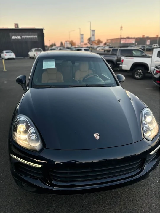 2018 Porsche 958 Cayenne S - Image 10 of 16