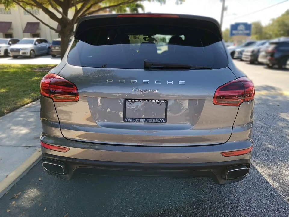 2018 Porsche 9Y0/9Y3 Cayenne S - Image 8 of 19