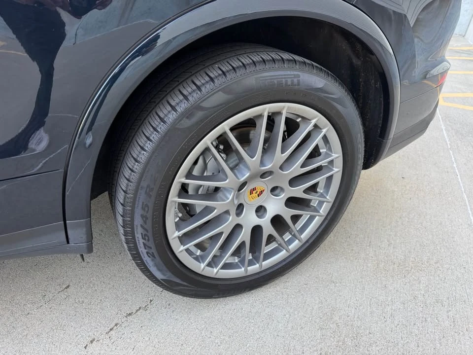 2018 Porsche 958 Cayenne S - Image 6 of 20