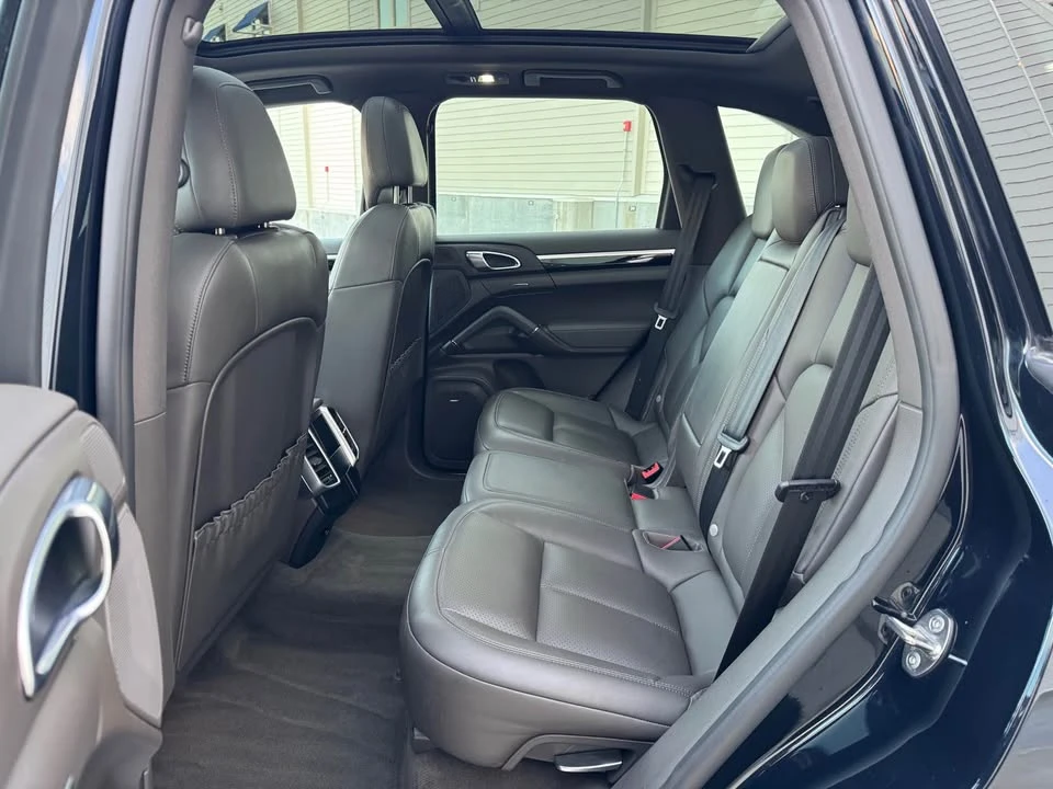 2018 Porsche 958 Cayenne S - Image 15 of 20