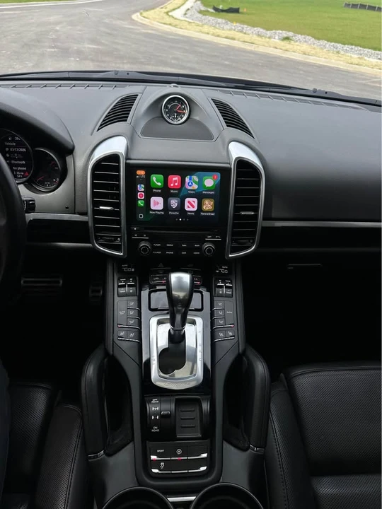 2018 Porsche 958 Cayenne S - Image 12 of 18