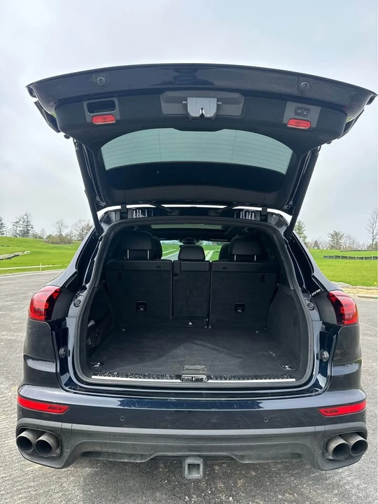 2018 Porsche 958 Cayenne S - Image 16 of 18