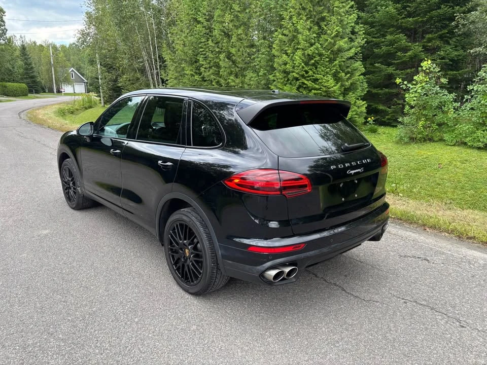 2018 Porsche 958 Cayenne S - Image 3 of 20