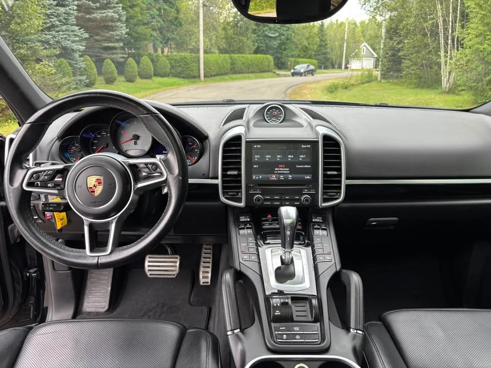 2018 Porsche 958 Cayenne S - Image 14 of 20