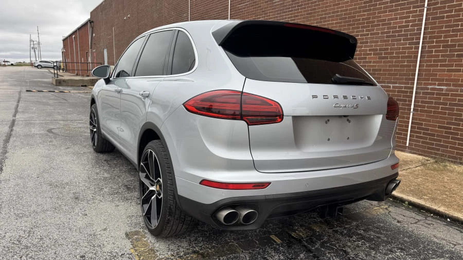 2018 Porsche 958 Cayenne S - Image 6 of 11