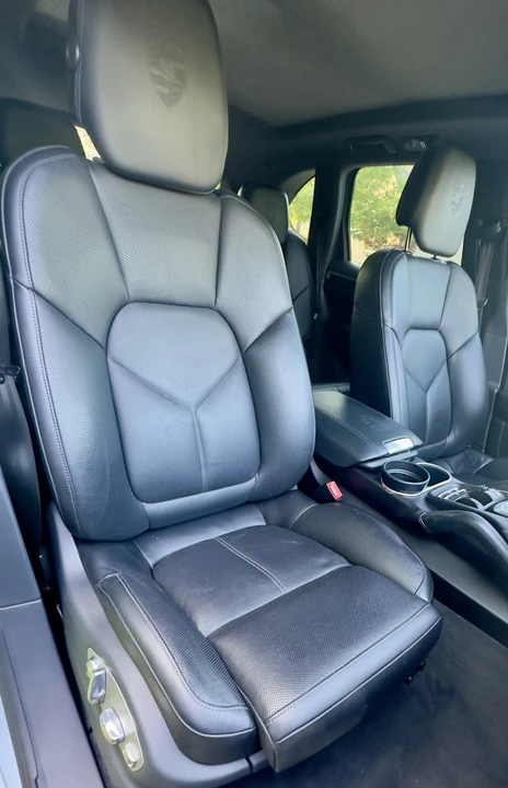 2018 Porsche 958 Cayenne S - Image 26 of 31