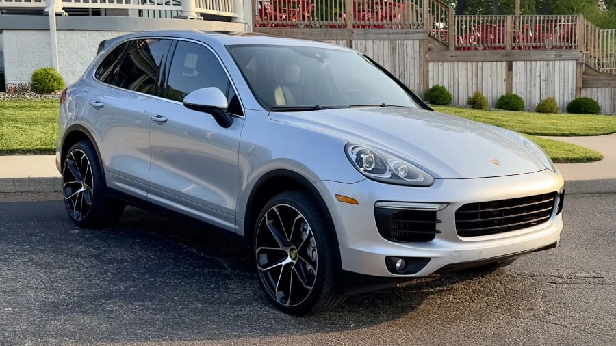 2018 Porsche 958 Cayenne S - Image 14 of 31