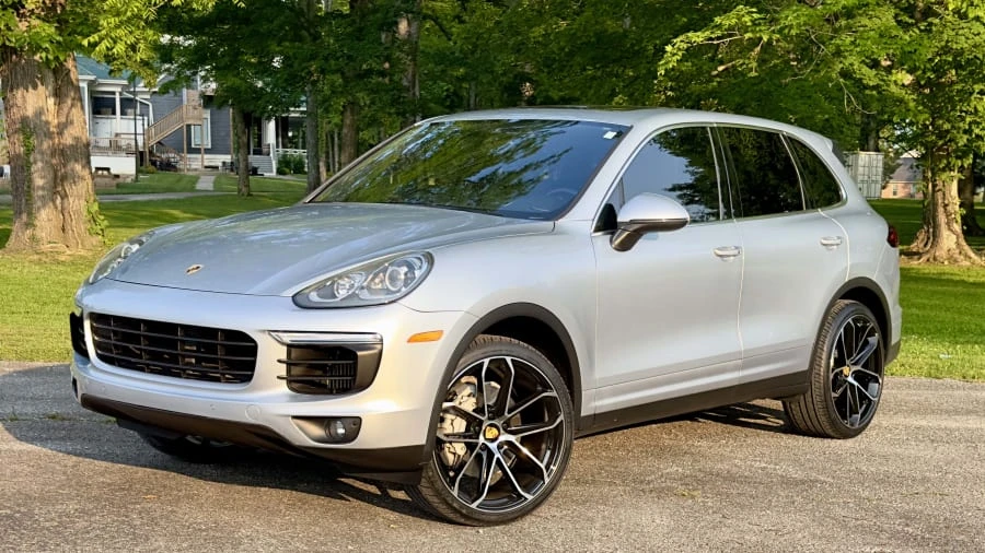 2018 Porsche 958 Cayenne S - Image 10 of 31
