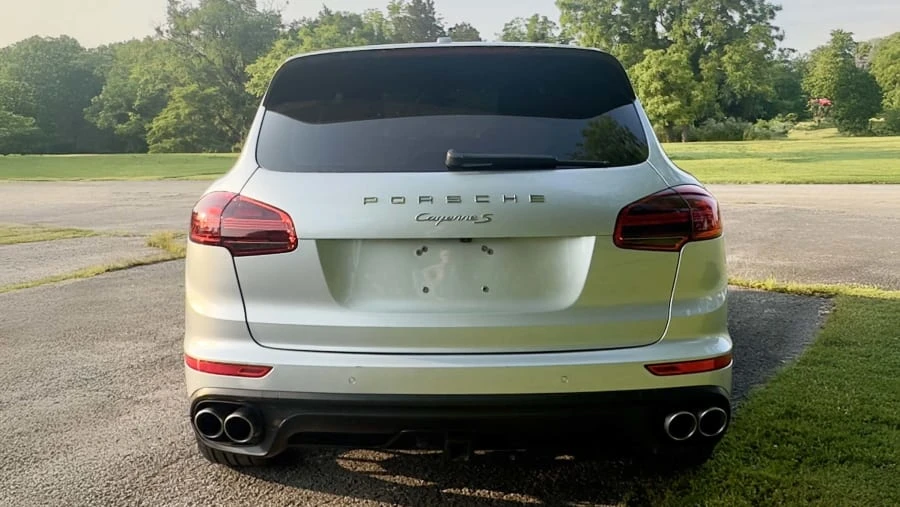 2018 Porsche 958 Cayenne S - Image 5 of 31