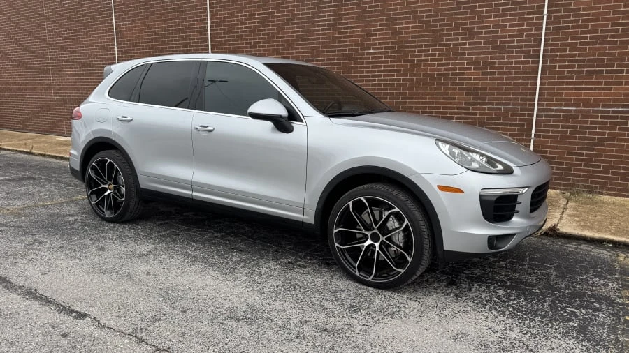 2018 Porsche 958 Cayenne S - Image 4 of 11