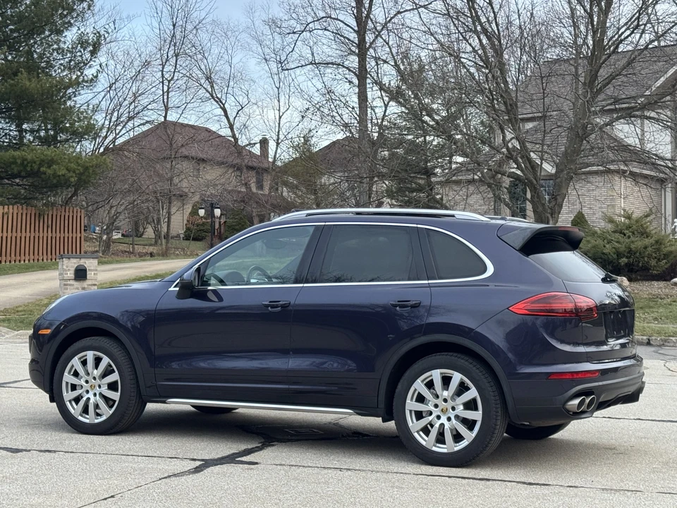 2018 Porsche 958 Cayenne S - Image 9 of 31